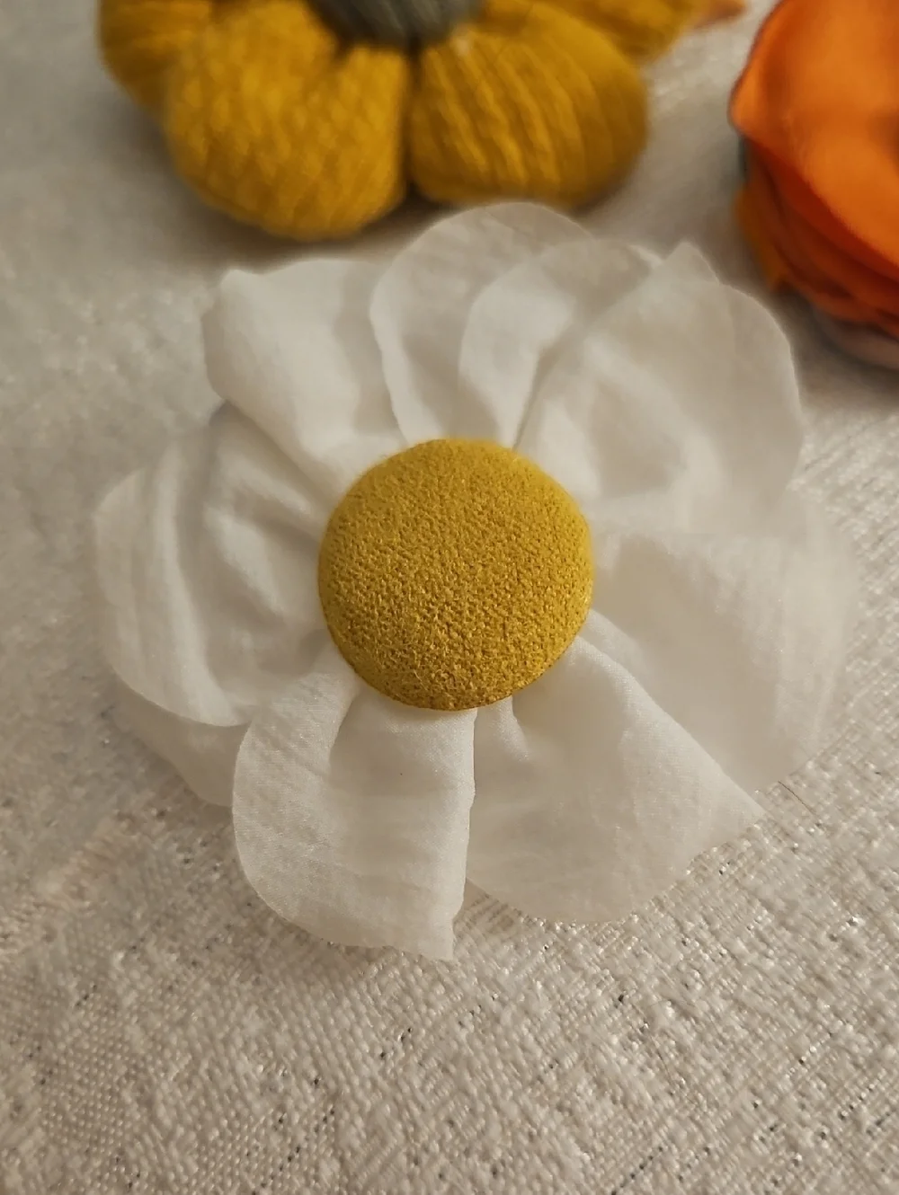 Vintage Handmade Floral Daisy Hair Clips